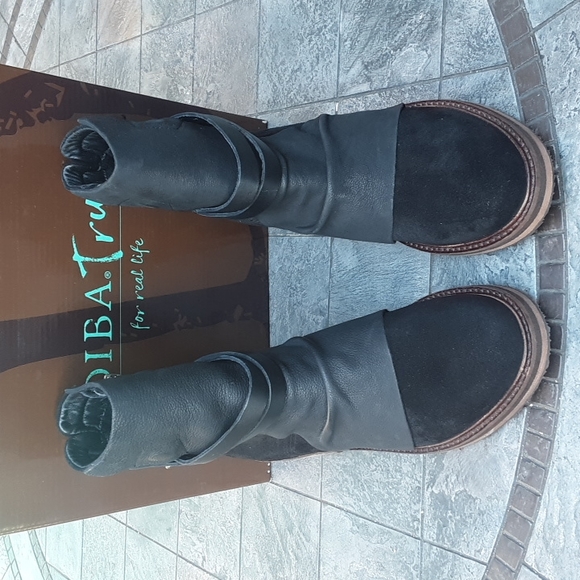 DIBA True Ankle BOOTIES - Picture 2 of 11